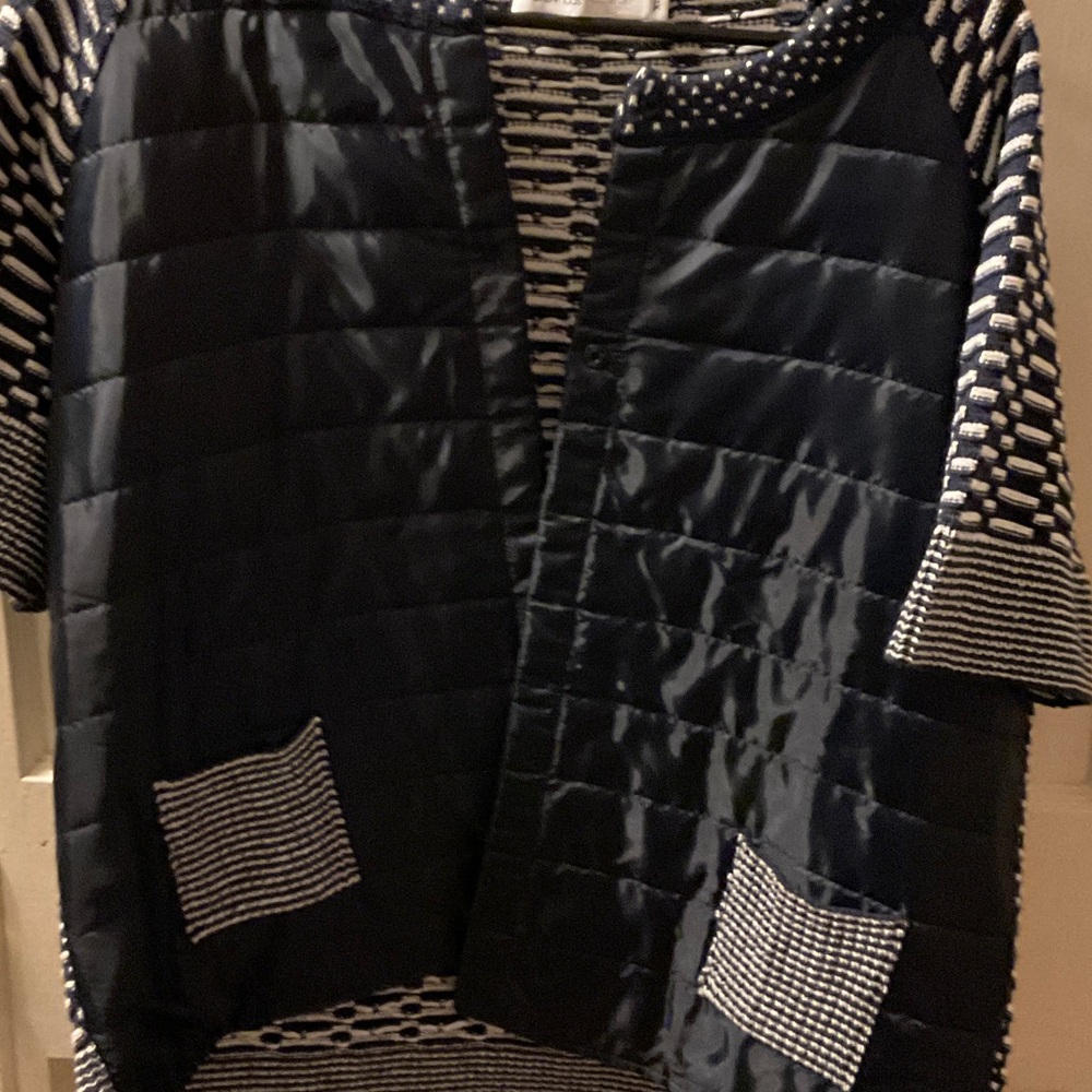 Navy and White Quilted Women's Jacket Skovhuus. Made in Italy.